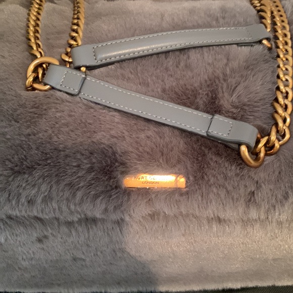 Kurt Geiger London Kensington XXL Quilted Faux Fur Shoulder Bag - Picture 13 of 17